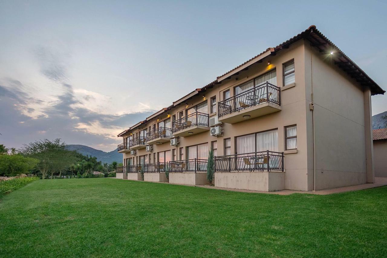 Three Oaks And An Aloe Boutique Hotel Hartbeespoort Zewnętrze zdjęcie